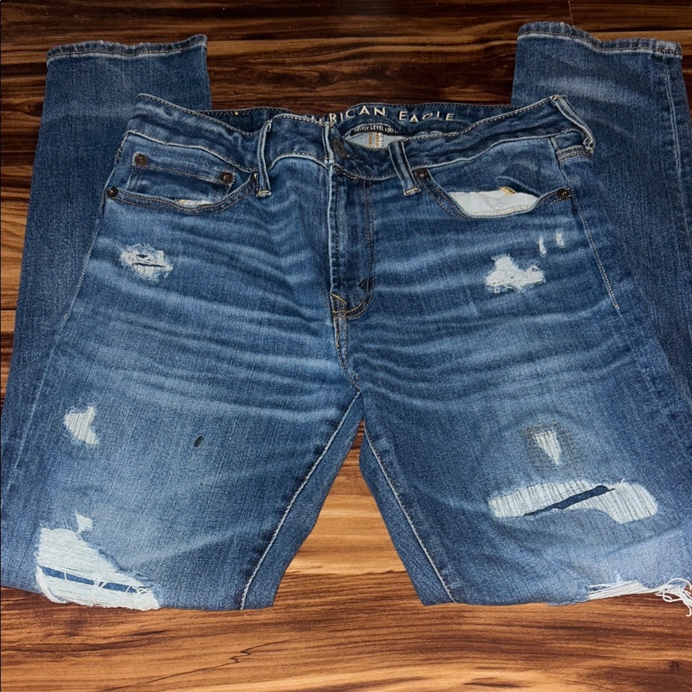 American Eagle Outfitters Men's Relaxed Blue Jeans